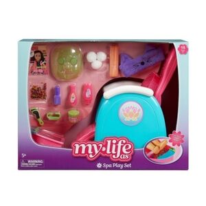 New in box MLA doll spa set for 18” doll
